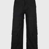 Pantalón cargo multipocket color negro