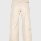 Pantalón cargo multipocket color beige